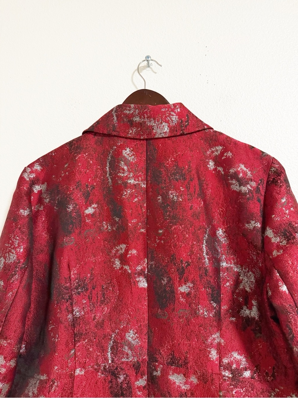 Chicos Metallic Jacquard Topper Overcoat Red Size 16 - Picture 7 of 12